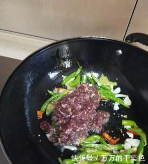 家常牛肉菜谱，尖椒牛肉片，简单美味营养，超级下饭，吃了还想吃