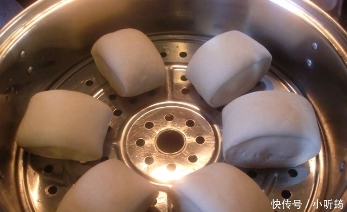 我蒸了12年馒头，第一次学会这样发面，冬天10分钟发好，想学吗