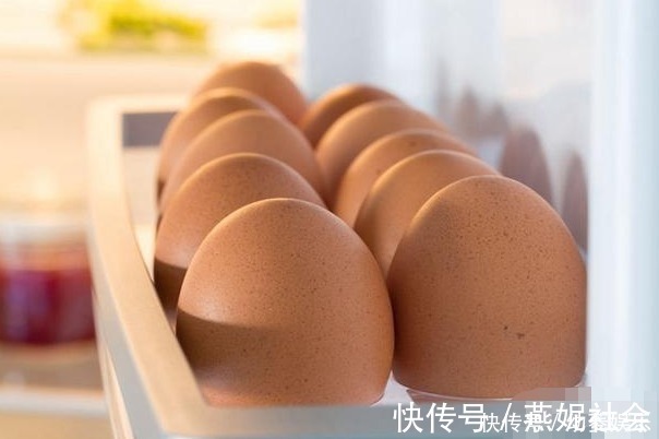 鸡蛋壳|鸡蛋又降价了,买的鸡蛋新不新鲜呢牢记4点,挑到新鲜鸡蛋!