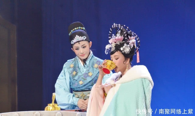 退位|武则天82岁被迫退位,却无一人敢杀她?