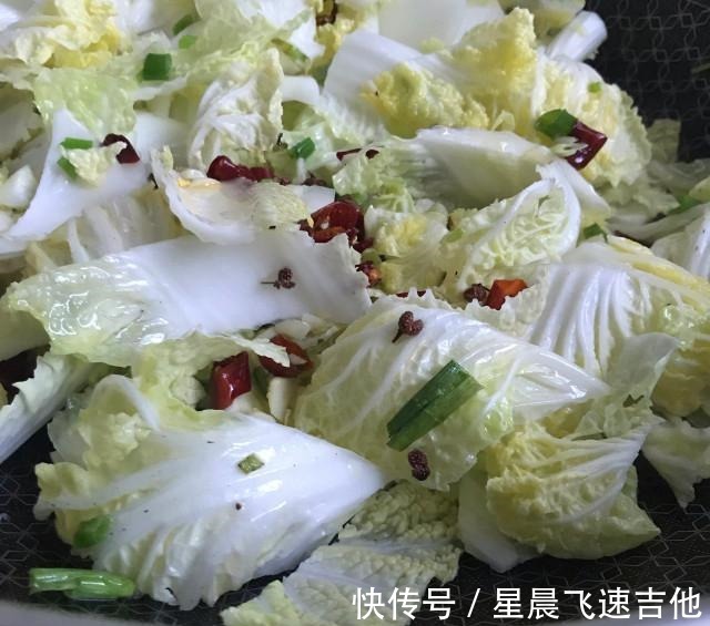 红辣椒|快炒娃娃菜,美美的低脂菜,好吃无负担!