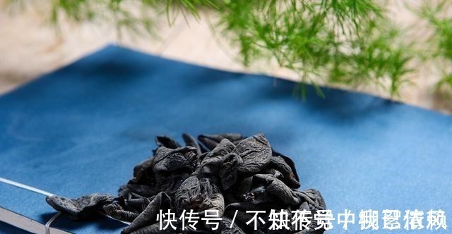 白醋|木耳别直接加清水泡,教你正确的方法,快速浸泡好口感佳!