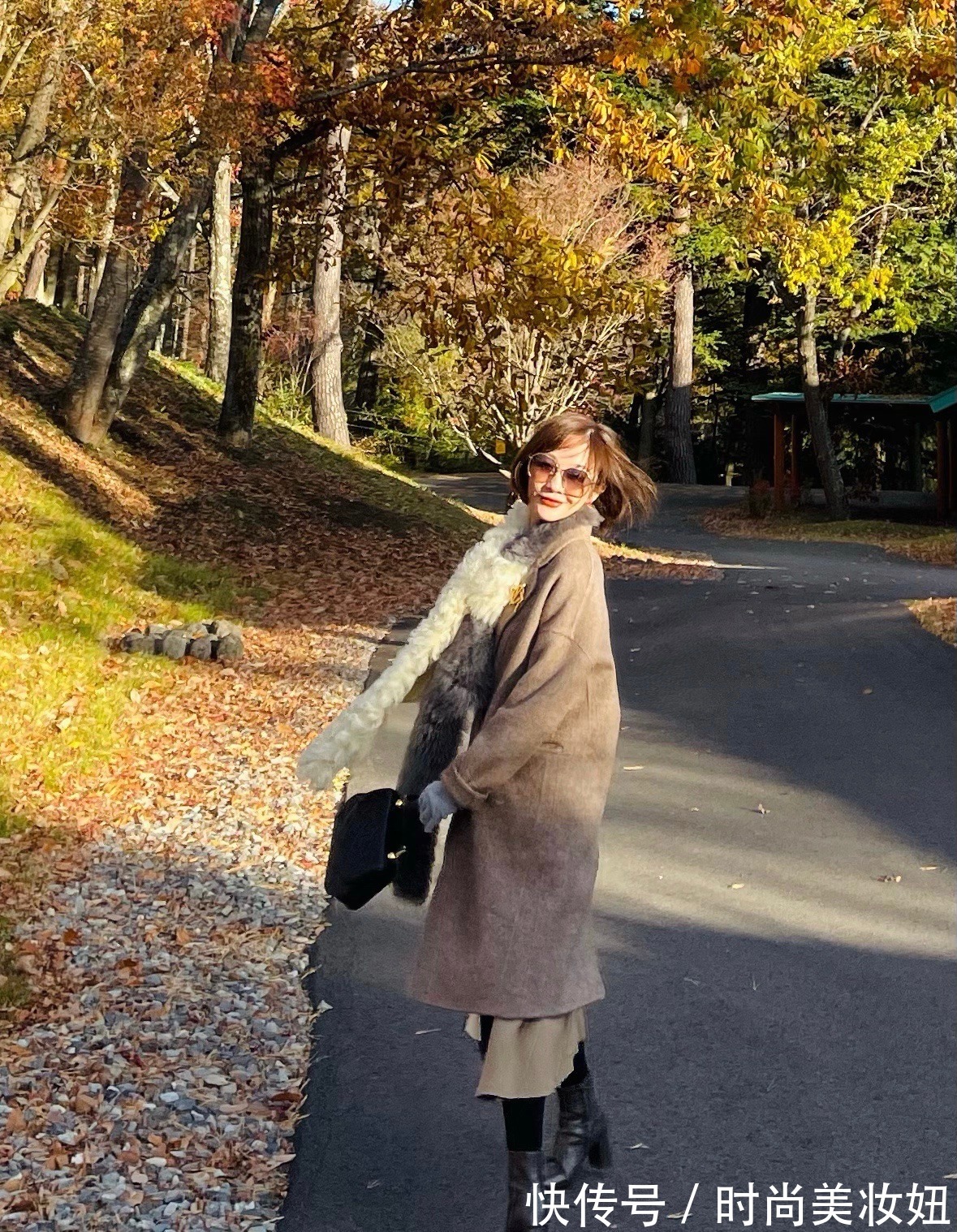 土气感|想穿得“贵气”却不土气?来看看她的穿搭,简洁高级才是关键