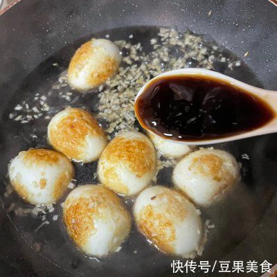 跟饭店大厨学的虎皮可乐蛋的做法，果然好吃到没朋友