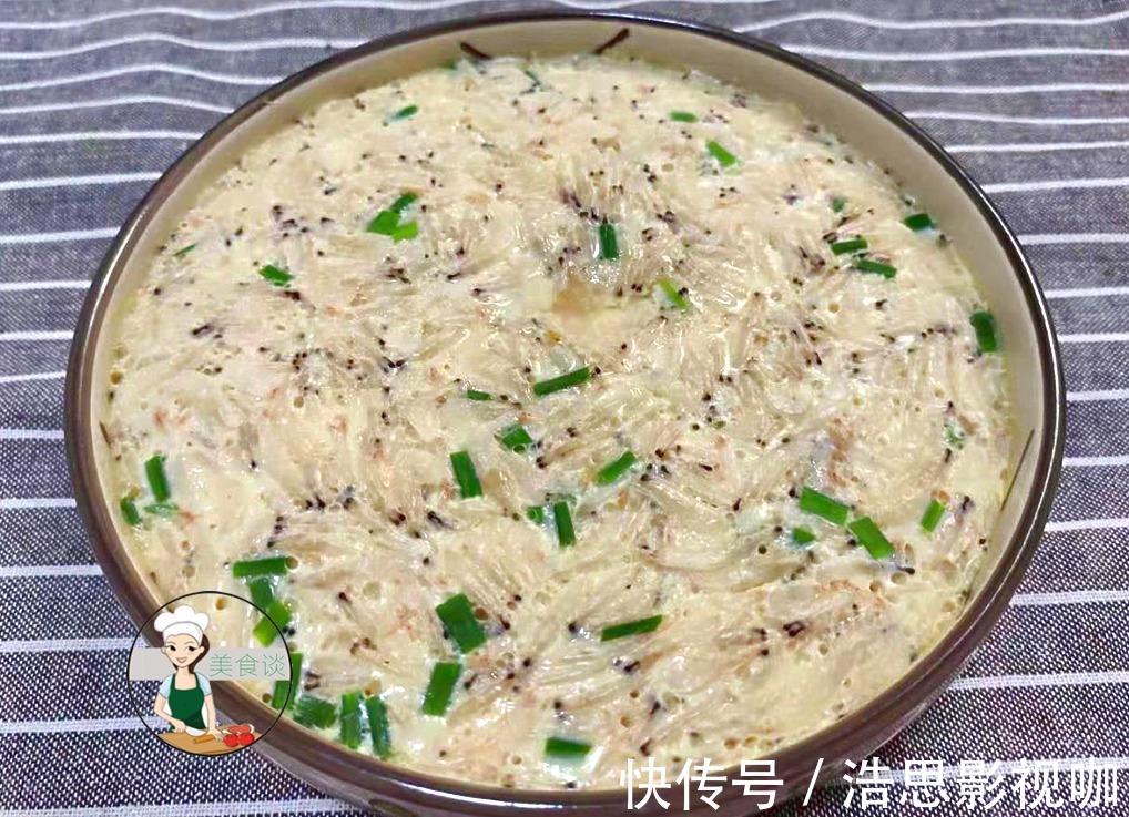 蒸蛋|适合秋天吃的一道蒸菜，8分钟上桌，鲜甜补钙，三天两头给孩子做