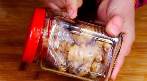 清洗干净|才知道,原来保存生姜这么简单,教你一招,放半年不干也不发芽