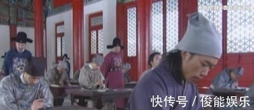 上联$千古绝对, 上联 画上荷花和尚画, 纪晓岚的下联实在经典!