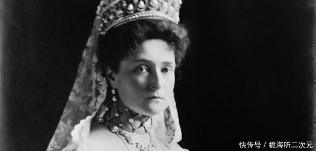 真实|珍贵老照片:世界各国“末代皇后”的真实面孔
