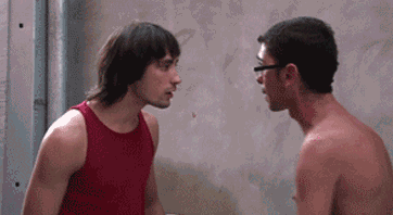 |搞笑GIF:大兄弟,你敞篷多少钱买的