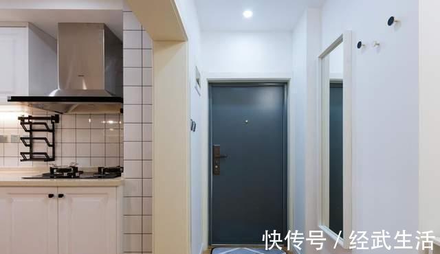 餐厨|50m2老破小爆改：餐厨合并功能叠加，一居改两室，精致又清新！