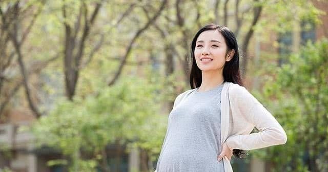胎儿|孕妇能弯腰捡东西伤腹中胎儿吗医生说的是实话,别再无知了