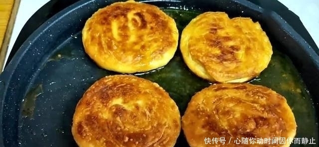 想吃千层酥饼不要出去买,教你在家做,酥脆多层,好吃又顶饱