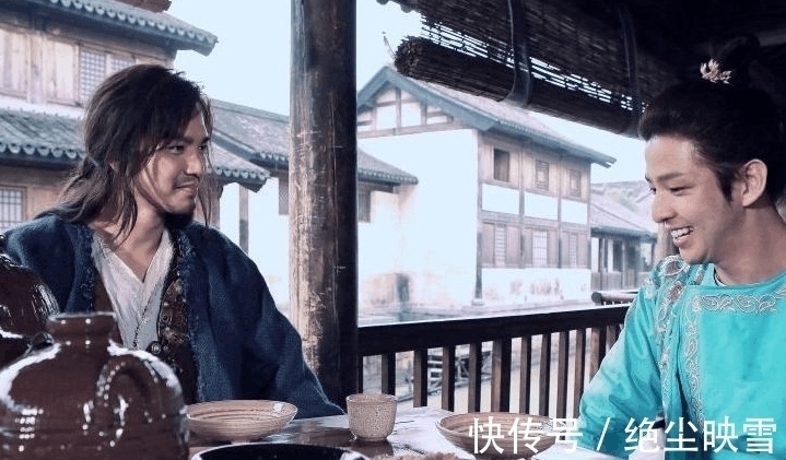 大侠@为何古代大侠吃完饭都不会算钱, 放下银子就走了, 原因令人发笑