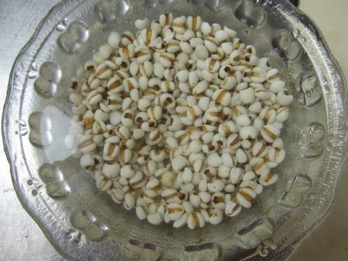 夏天湿气太重,多喝这碗“汤”,祛湿消肿还解馋,皮肤红润气色好