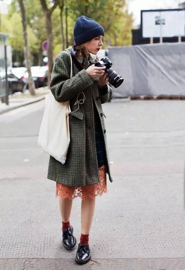 小仙女 马丁靴“失宠”了,秋季最火的“鞋子”来了,搭配风衣西装超时髦