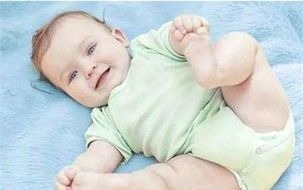 三个月|三个月的新生儿,有这四个举动说明智商很高,做得越熟练就越聪明