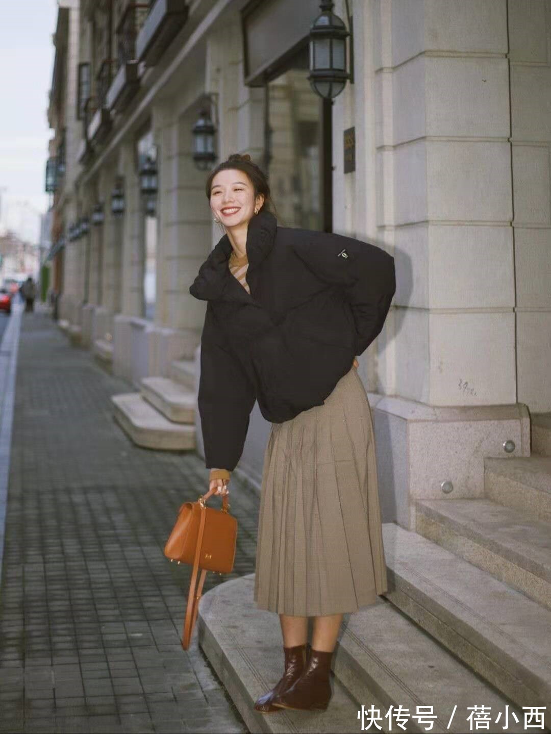 穿搭|冬季穿“羽绒服”下面搭什么?建议配这3种,出街轻松赚足回头率