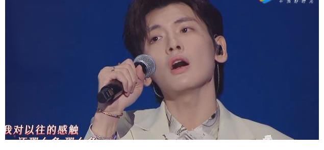 戴佩妮|孟慧圆遗憾出局，吕方只想搭档男生，翟潇闻成功组队很幸运