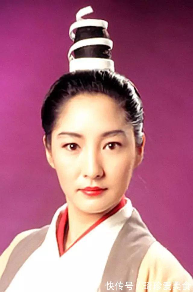 洋气|时隔26年，奢侈品把“李莫愁同款”搬上时装秀，这操作太洋气了