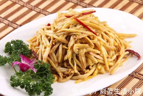 提高免疫力|人体免疫力强弱到底与什么有关?医生:这4物是关键,闭眼吃就行