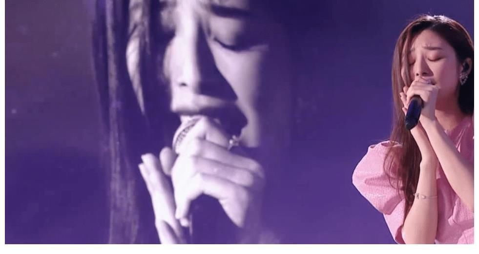 《中国好声音》汪峰战队姚晓棠,评委满票通过,被吐槽家里有钱