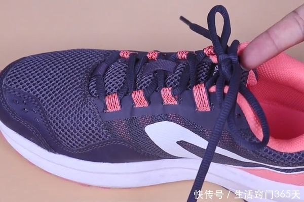 鞋带系好总是容易松开？只需多加“这一步”，怎么运动都不会开！