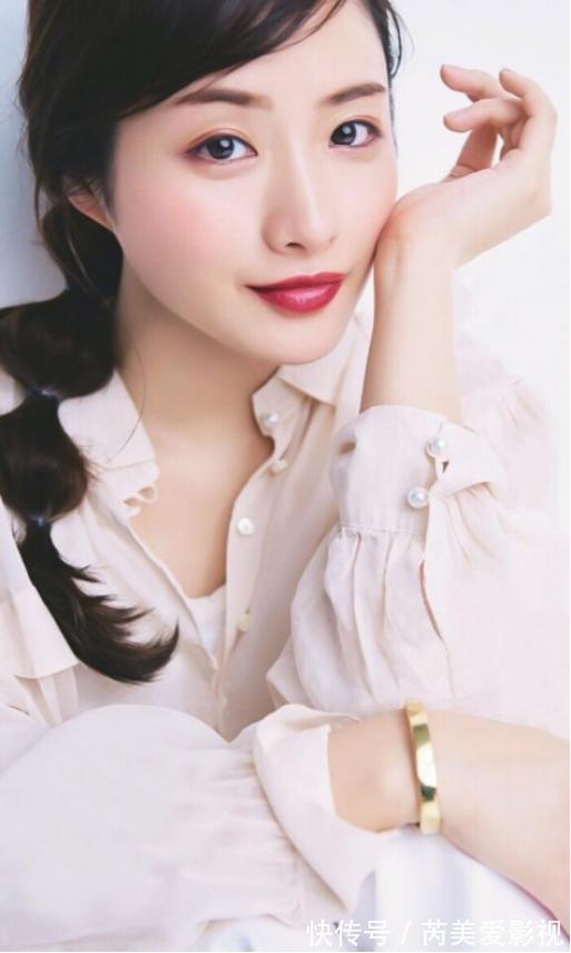 减龄|别老是跟风剪头发,试试今年超流行的4款“初恋头”,真的很减龄