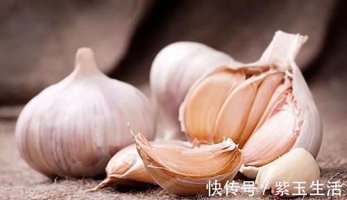 蒜泥|大蒜就是“长生药”，冷门知识告诉你原因，看完就得剥蒜去