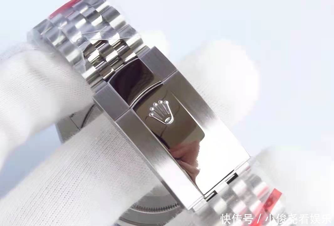 蚝式|劳力士蚝式恒动和日志,刚参加工作的男士会怎么搭配