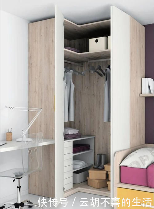 转角|小卧室转角1㎡，装个步入式大柜子，能装又美观，不比衣帽间差！
