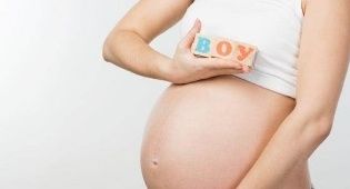 感觉到|为什么肚子里的胎儿有时候总动,有时候一天也不怎么动呢?