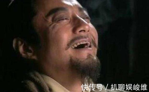 落地|晁盖私自排了回座次,让宋江极为不满,致使两位好汉险些人头落地