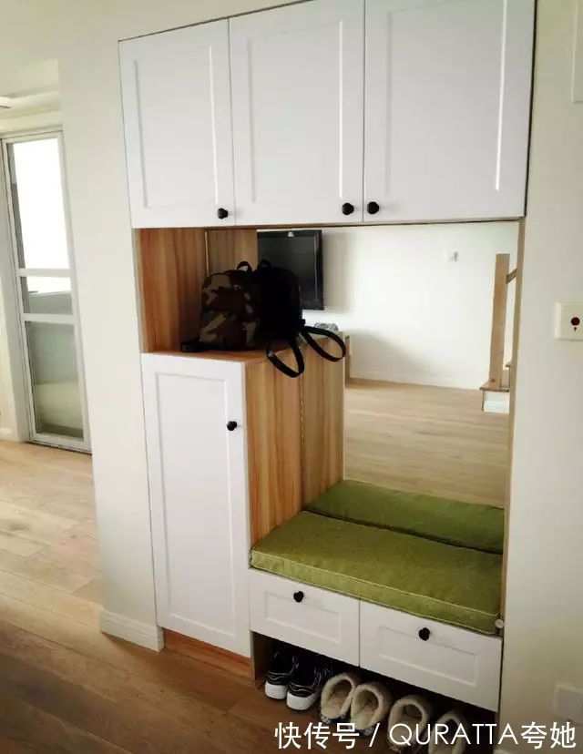 拖鞋|去邻居家串门,发现鞋子从不往地上放,瞧瞧人家这布置,整齐又卫生