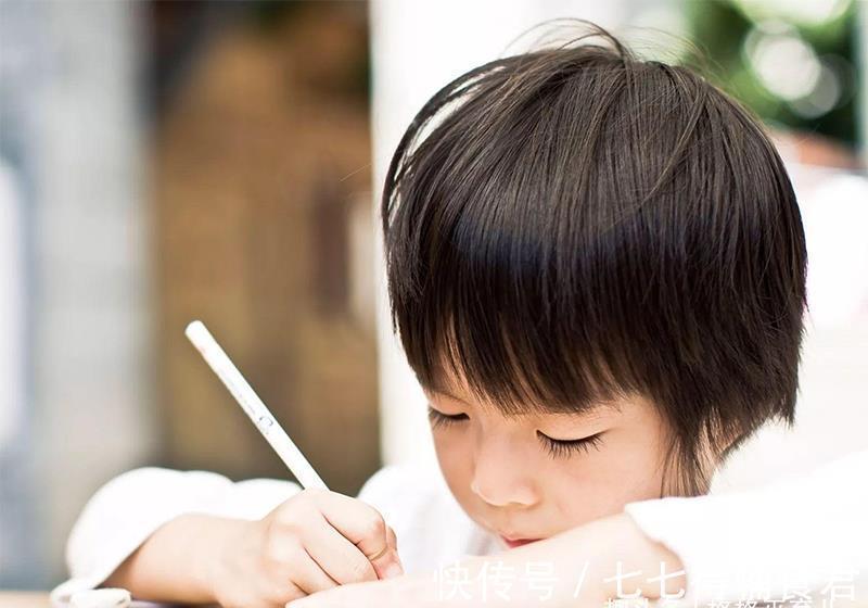 家长|有多少家长会让孩子每天都坚持阅读、背古诗、练字的呢?