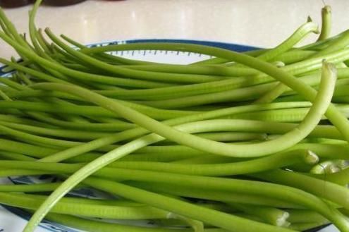 长寿菜|它是农村常见的“长寿菜”,可提高免疫力,可惜很多人都扔掉了!