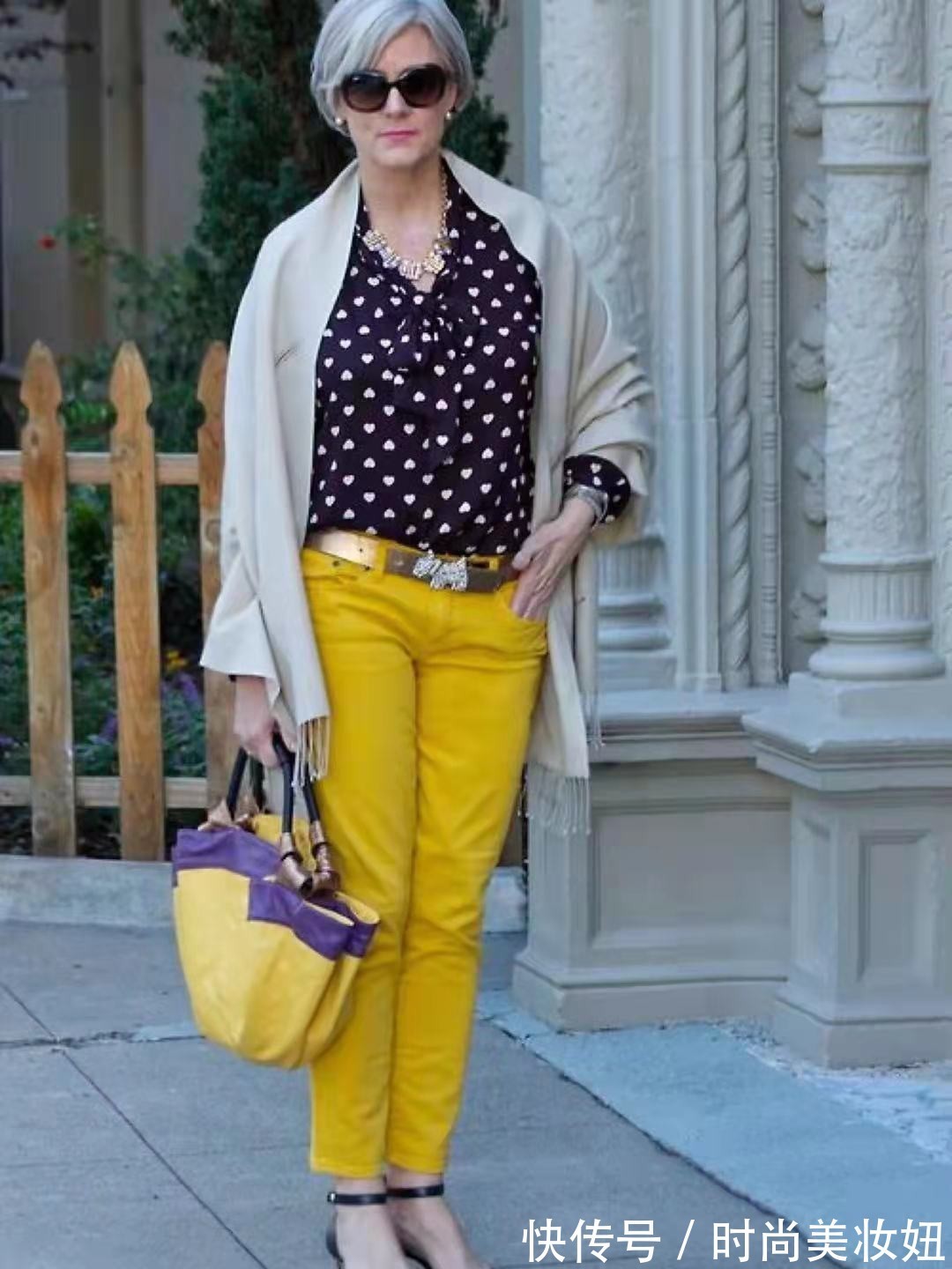 时尚博主|这才是“微胖奶奶”该有的穿搭,简单穿搭高级感,气质都升华了