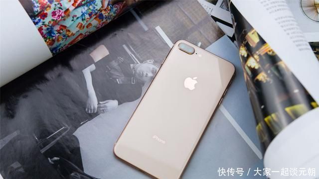 m用了一个月华为Mate40，最终还是换回了iPhone 12，原因很现实！