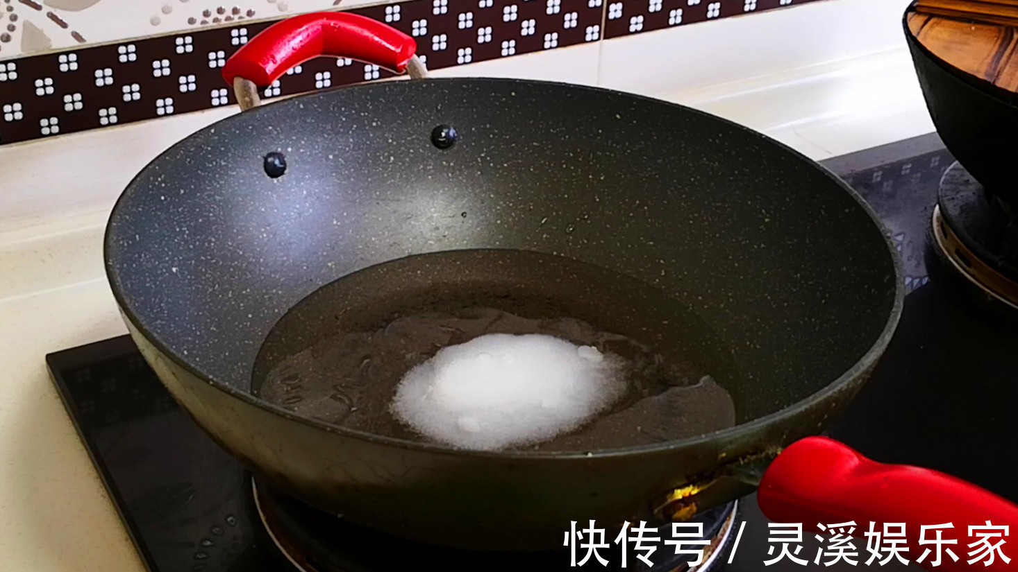 开胃|夏天西红柿别炒鸡蛋了,学会新吃法,爽口开胃又解馋,上桌一扫光