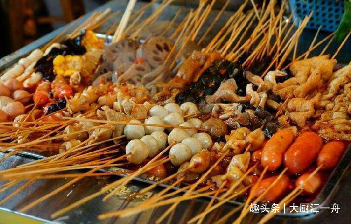 夏天夜市上“相当脏”的5道小吃，聪明人从来不买，你还不知道吗