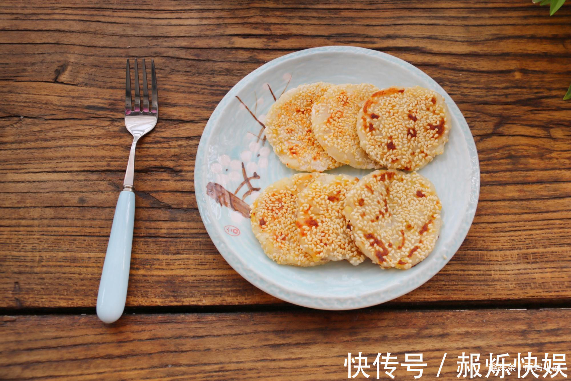 山药别再煮粥了,做成早餐饼,不加1滴水,补脾养胃,全家都爱吃