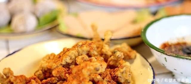 炸酥肉有秘诀,加点它才有灵魂,又酥又香不腥气,好吃到停不下来