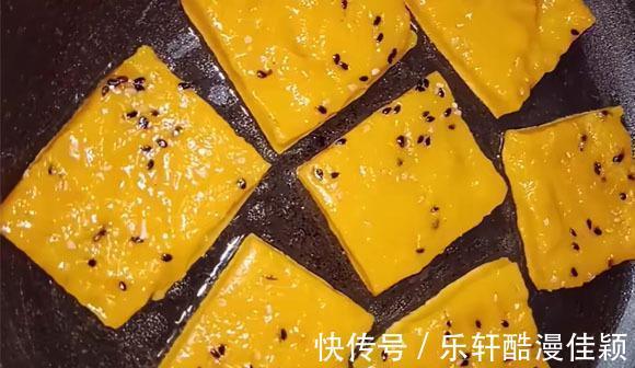 圆子|外面卖十几块一盘的甜品,在家就能做,一蒸一煎,焦香甜糯,好吃