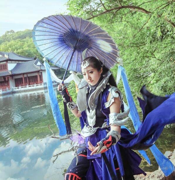 剑三五毒cosplay