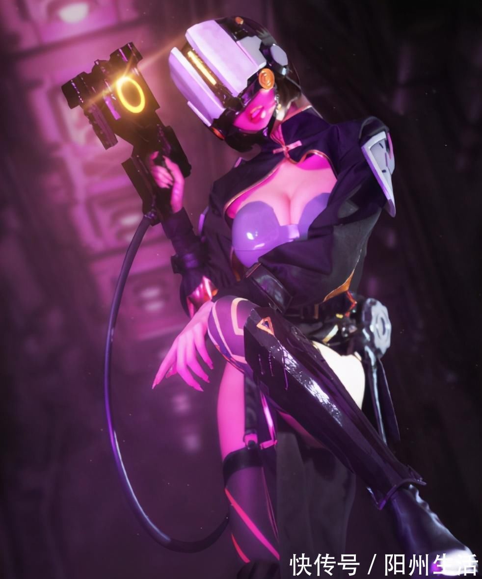 老太|学生穿C服就是没教养?八旬老太怒剪汉服,孙女:为老不尊