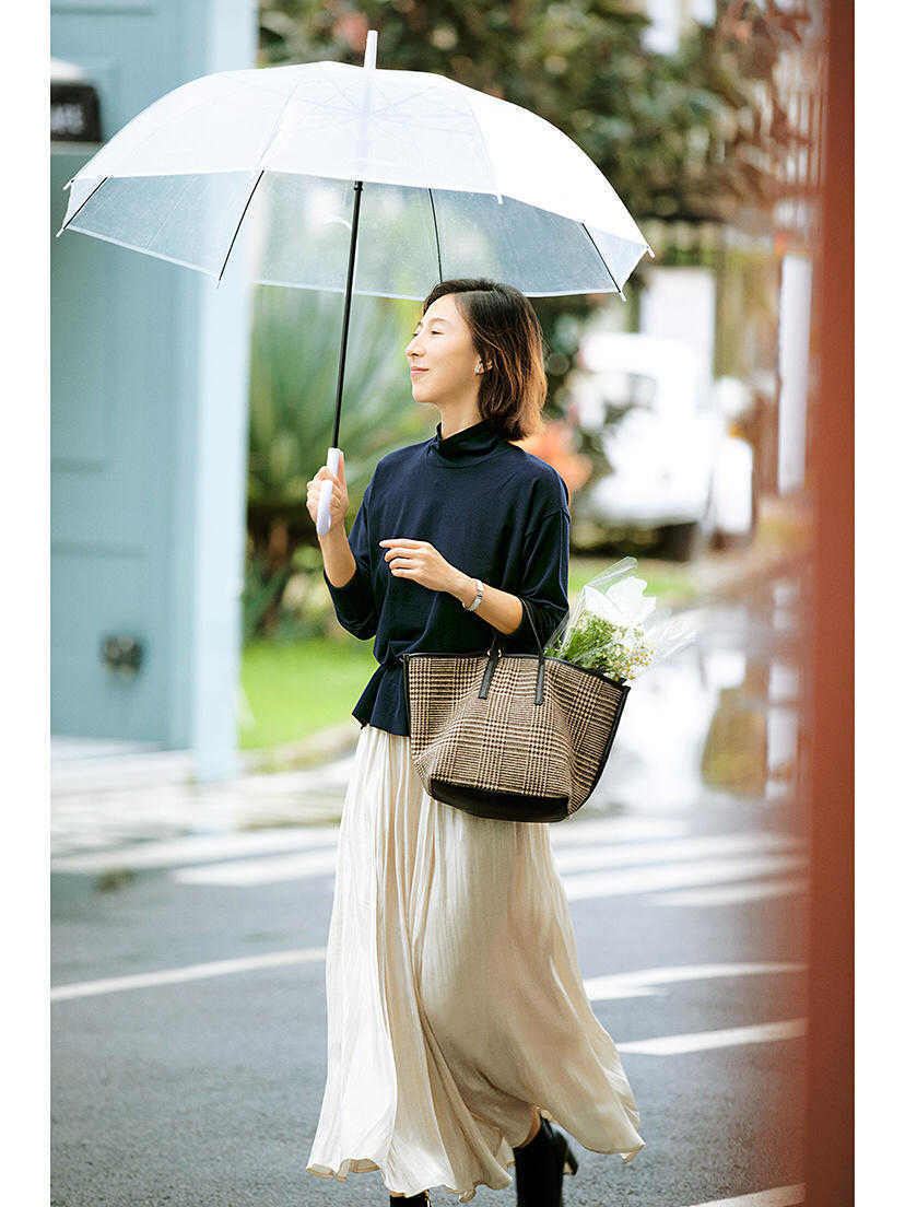 级别|堪称教科书级别的搭配,减龄又气质,40+的最佳搭配了