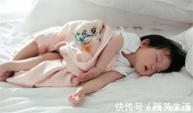 性别意识|飞机和57名乘客失踪37年后,竟再次出现在机场上空!