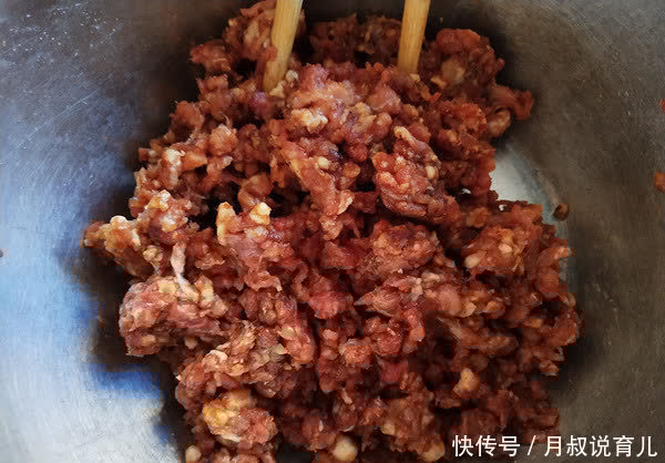 松鼠桂鱼|年夜饭想露一手,试试这道国宴菜,做法简单,待客也有面子!