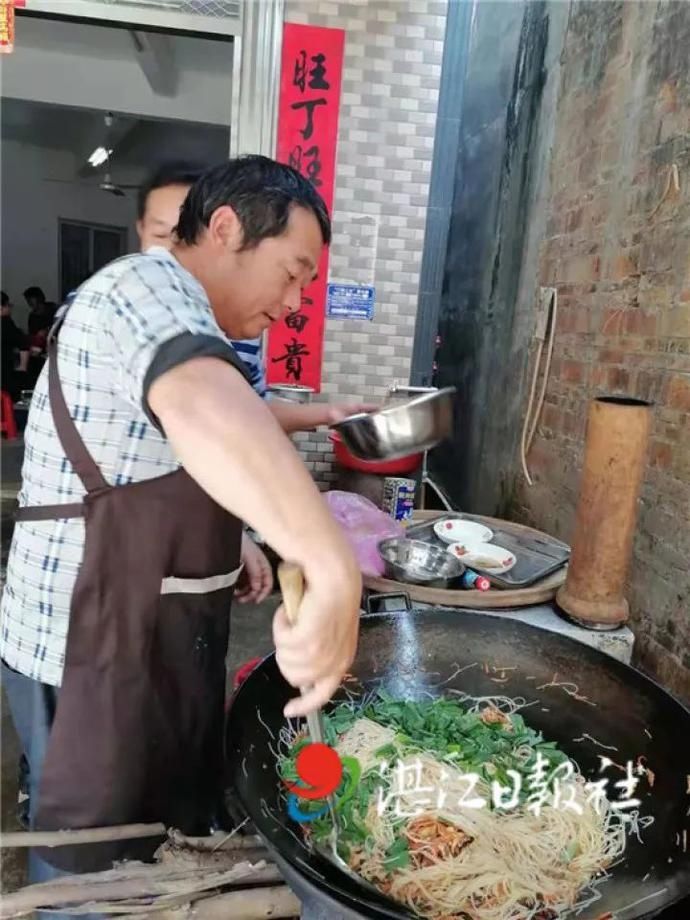  飞地|廉江“飞地”过禾了节，做籺籺籺籺籺籺吃啦！