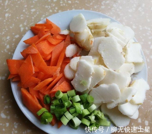 黑木耳|胡萝卜黑木耳炒荸荠,家常小炒