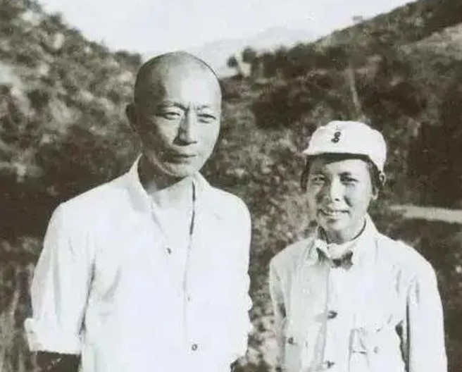 上将|丈夫是元帅！女儿中将女婿上将，她坐公交车自带盒饭到中组部上班